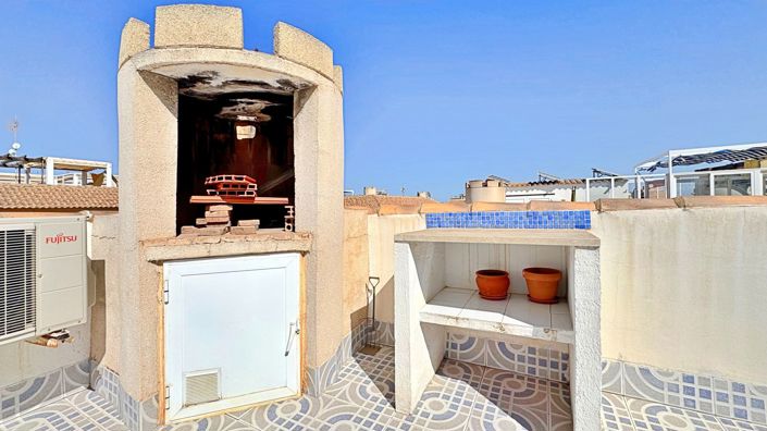 Image No.21-2 Bed House for sale