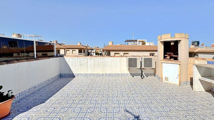 Image No.23-2 Bed Property for sale