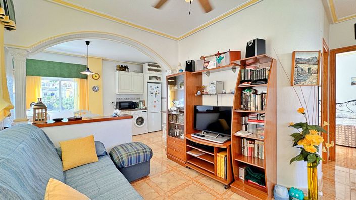 Image No.24-2 Bed House for sale