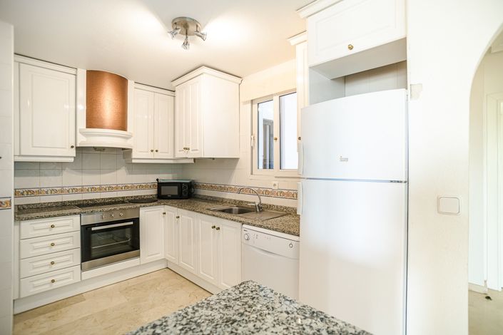 Image No.10-2 Bed Apartment for sale