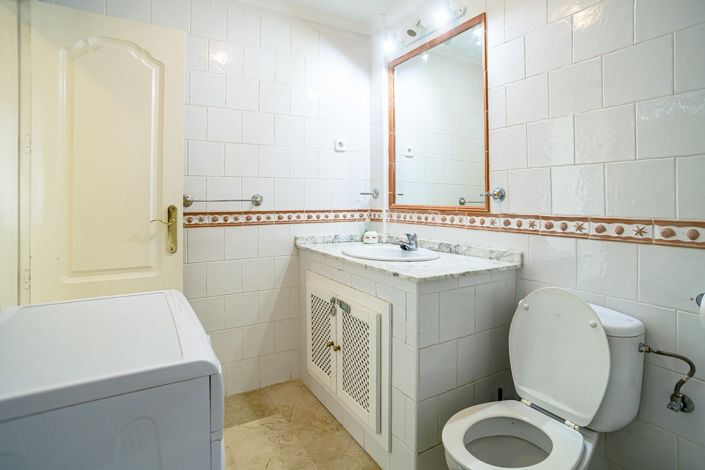 Image No.16-2 Bed Apartment for sale