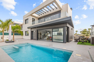 Villa de 4 chambres à vendre à Algorfa