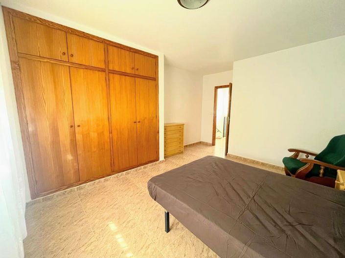 Image No.14-5 Bed House for sale