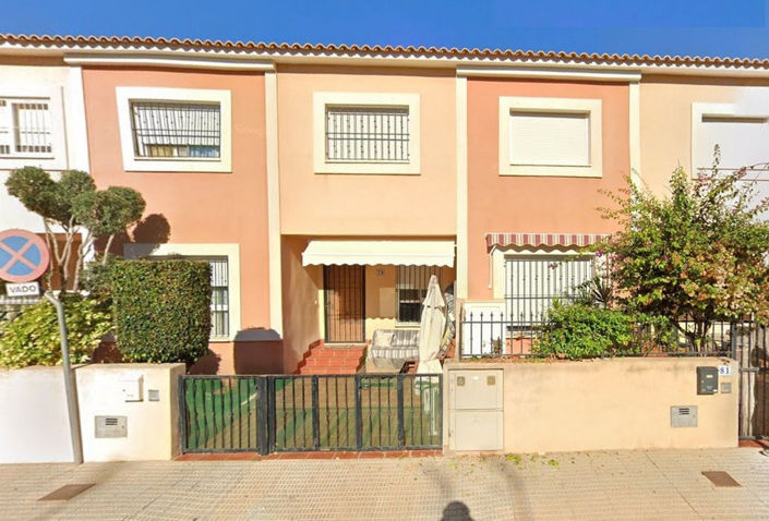 Image No.18-5 Bed House for sale