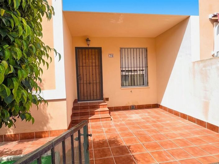 Image No.19-5 Bed House for sale