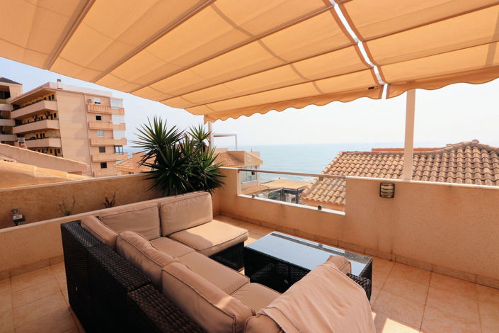 Image No.1-3 Bed House for sale