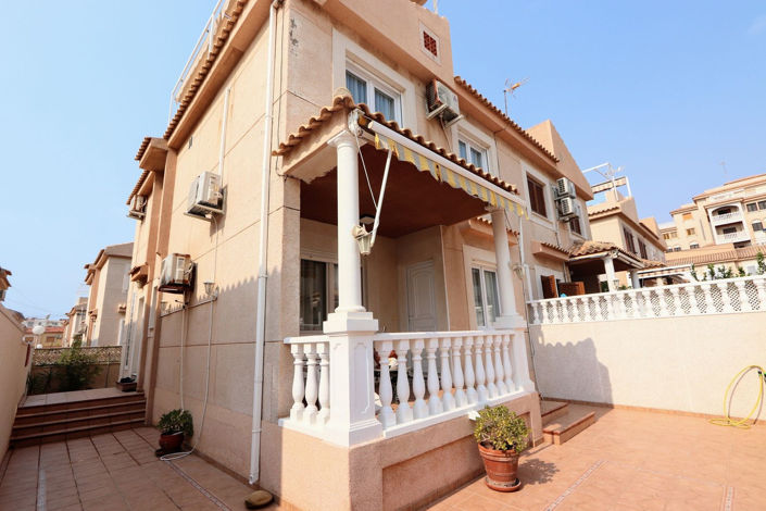 Image No.34-3 Bed House for sale