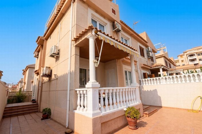 Image No.34-Villa de 3 chambres à vendre à Torrevieja