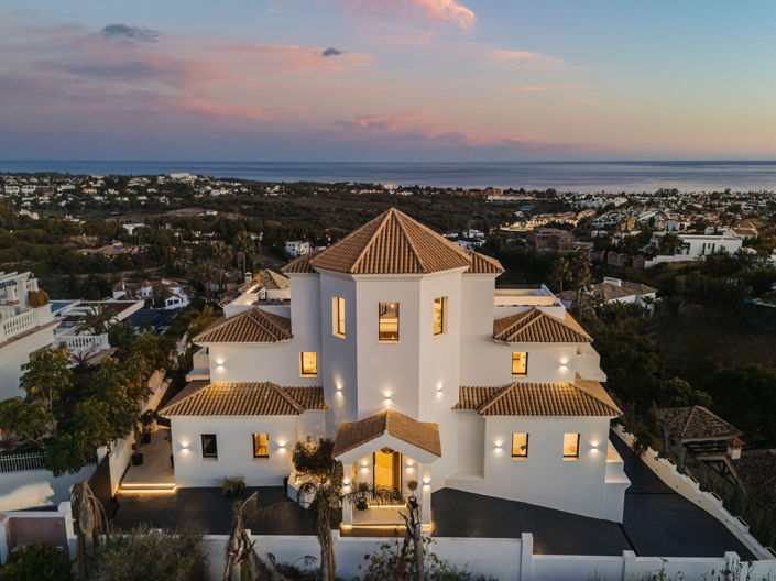 Image No.3-6 Bed Villa for sale