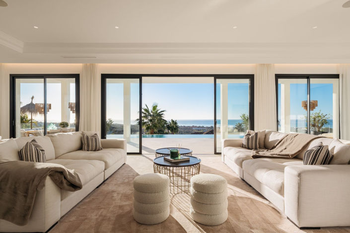 Image No.4-6 Bed Villa for sale