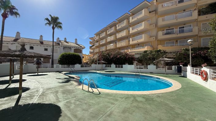 Image No.24-2 Bed Apartment for sale