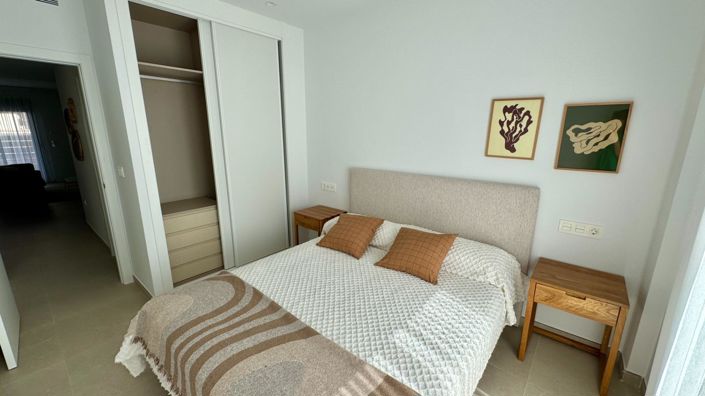 Image No.30-2 Bed Bungalow for sale