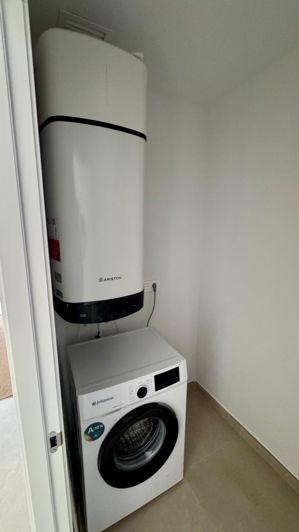 Image No.32-2 Bed Bungalow for sale