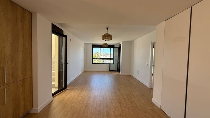 Image No.7-2 Bed Penthouse for sale