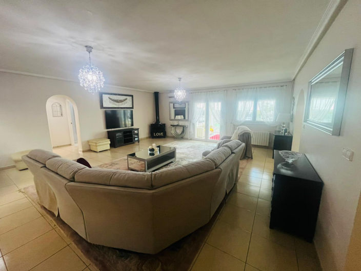 Image No.36-6 Bed Villa for sale