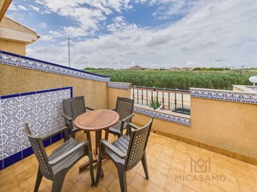9784spaciousvillawith3bedroomsand2bathroomses