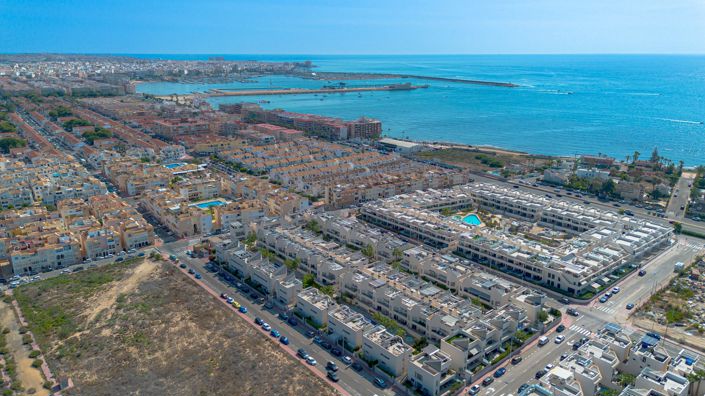 Image No.1-Appartement de 2 chambres à vendre à Torrevieja