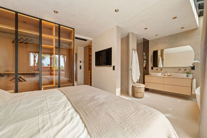 Image No.35-4 Bed Townhouse for sale