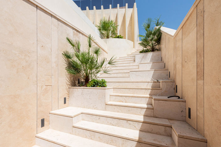 Image No.19-5 Bed House for sale