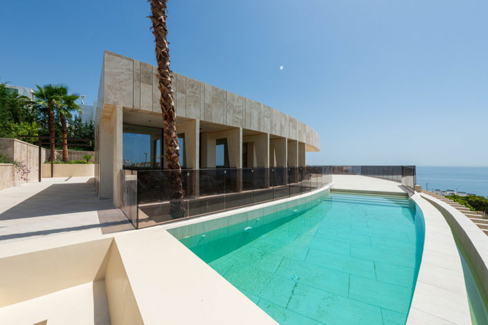 Image No.2-5 Bed House for sale