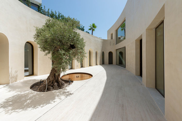 Image No.23-5 Bed House for sale