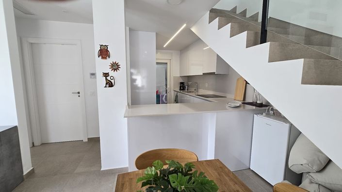 Image No.22-3 Bed Villa for sale