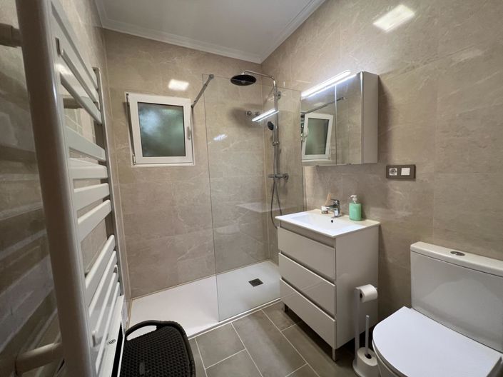 Image No.20-3 Bed Villa for sale