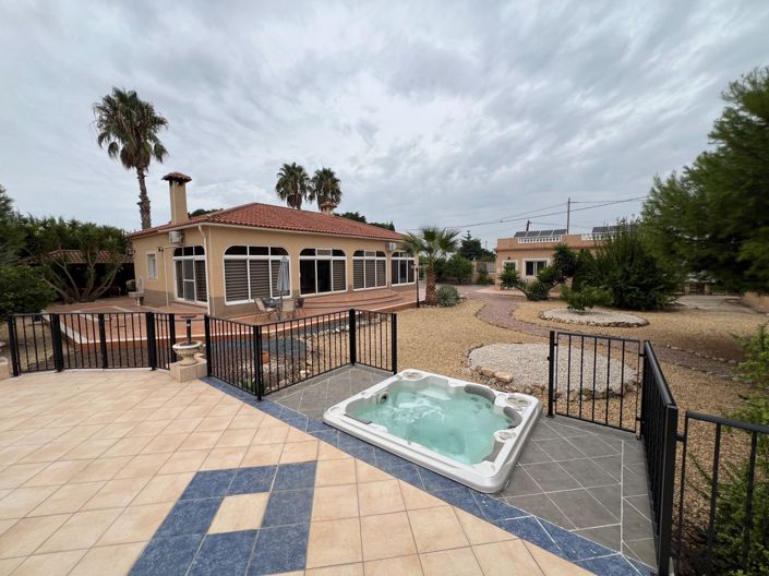 Image No.47-3 Bed Villa for sale