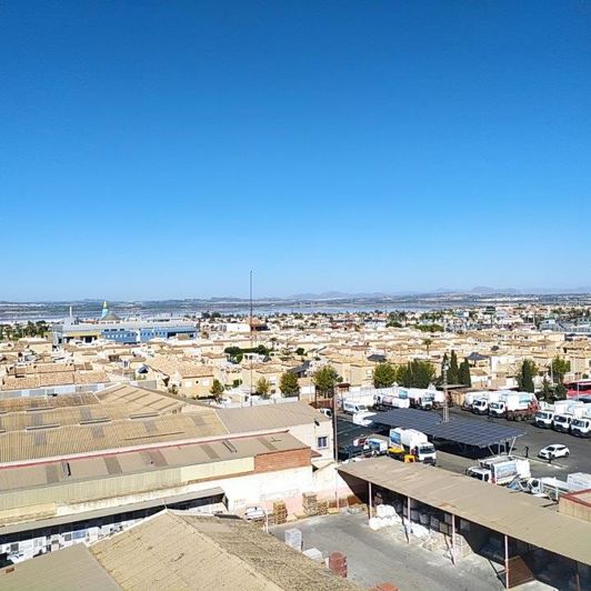 Image No.42-Appartement de 2 chambres à vendre à Torrevieja