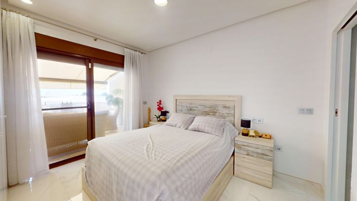 Image No.22-2 Bed Apartment for sale