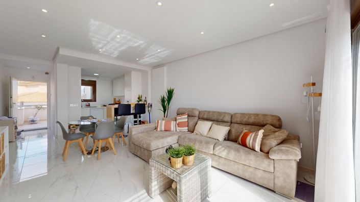 Image No.10-2 Bed Apartment for sale