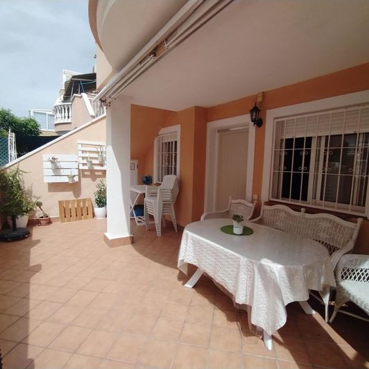 Image No.3-Bungalow de 2 chambres à vendre à Torrevieja