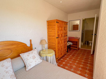 6515-quad-house-for-sale-in-los-balcones-torr