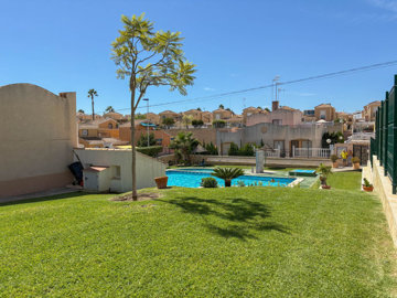 6515-quad-house-for-sale-in-los-balcones-torr
