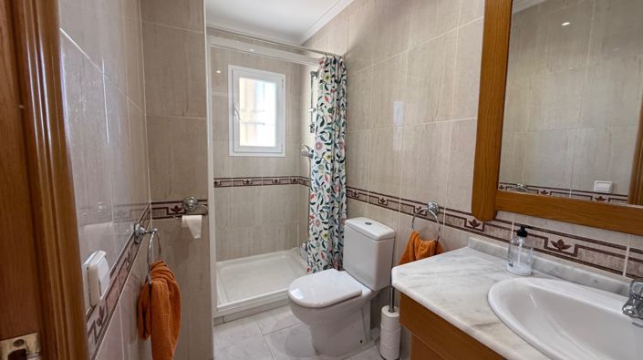 Image No.7-4 Bed Villa for sale