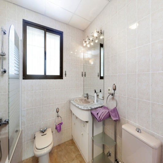 Image No.10-6 Bed Villa for sale