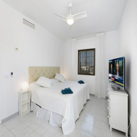 8-e64a9055bba3e77ac8aca3b893cdf826