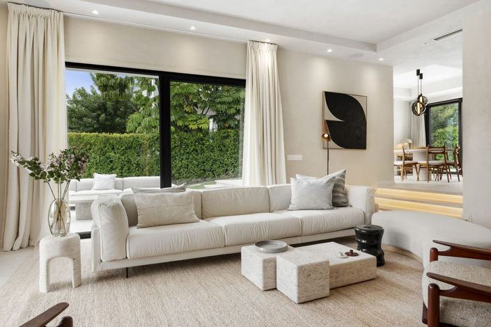 Image No.5-4 Bed Villa for sale