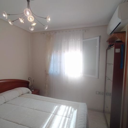 Image No.17-3 Bed Property for sale