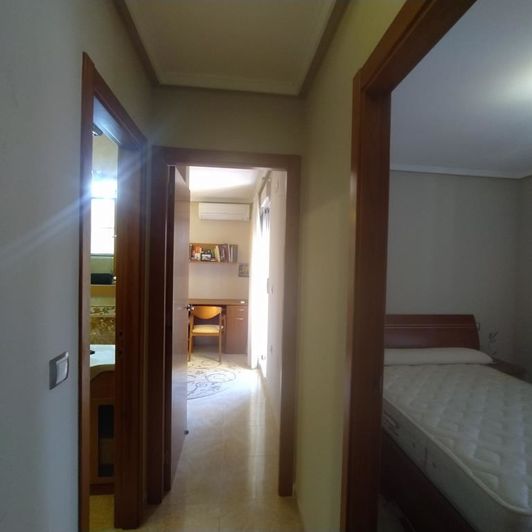 Image No.23-3 Bed Property for sale