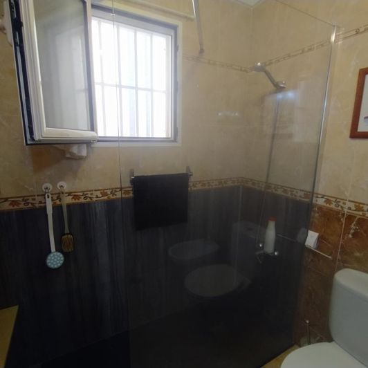 Image No.31-3 Bed Property for sale