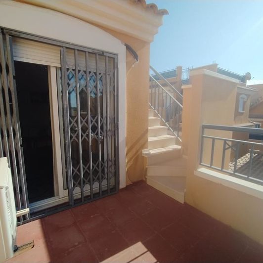 Image No.37-3 Bed Property for sale