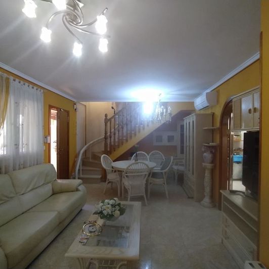 Image No.5-3 Bed Property for sale