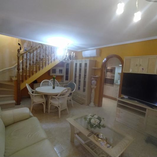 Image No.8-3 Bed Property for sale