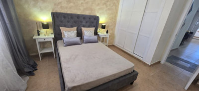 13-5fd73dea700db77384c091ca9818b1a9