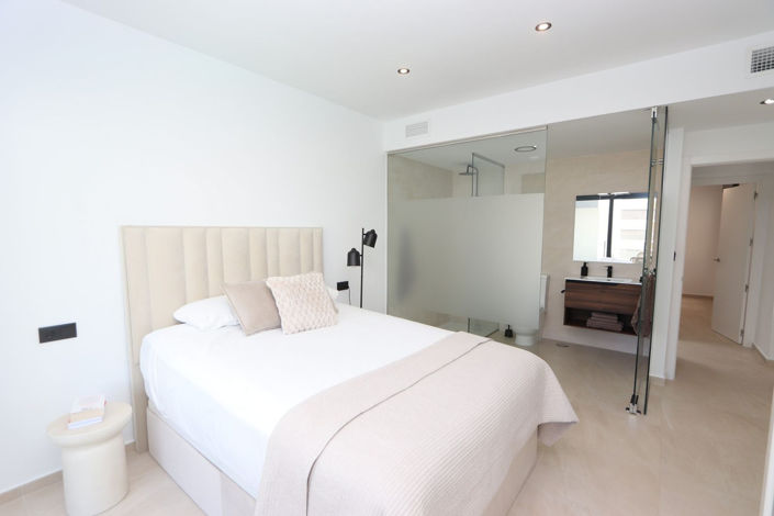 Image No.15-2 Bed Apartment for sale