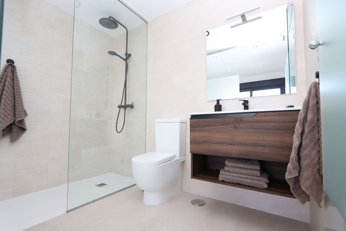 Image No.18-2 Bed Apartment for sale