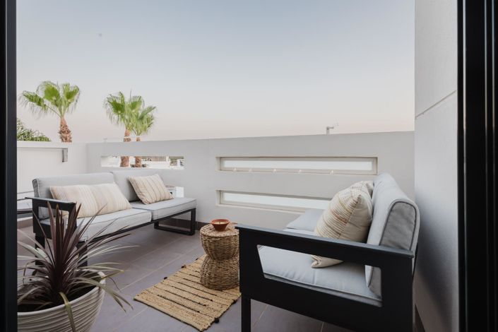 Image No.1-2 Bed Apartment for sale