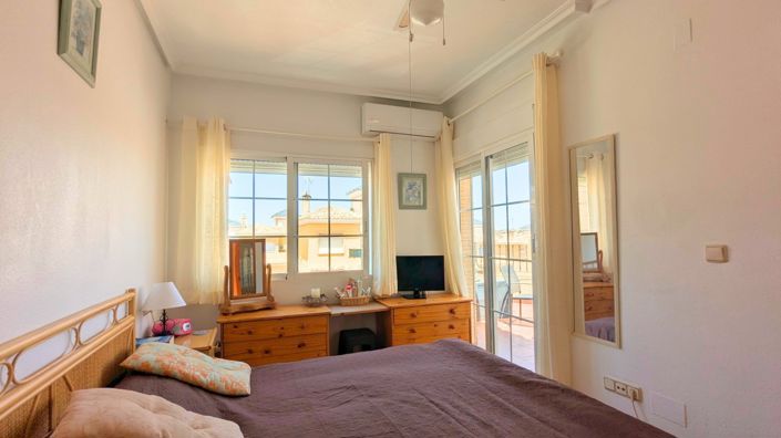 Image No.36-Villa de 2 chambres à vendre à Alicante