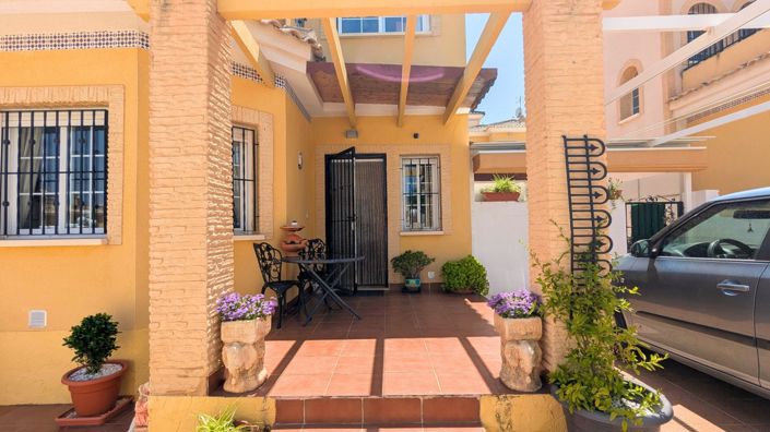 Image No.6-Villa de 2 chambres à vendre à Alicante